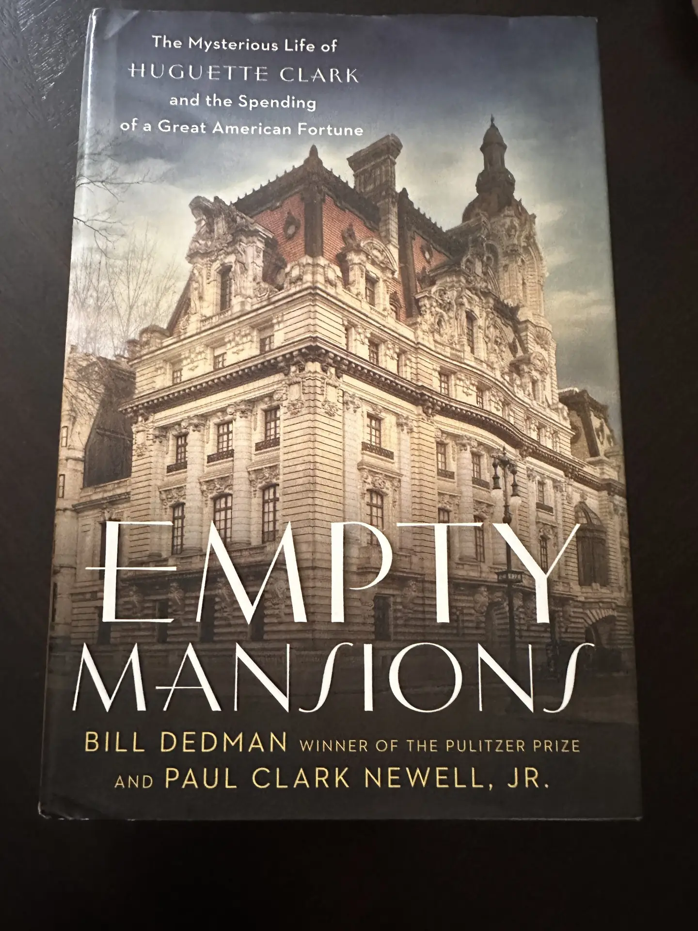 Empty Mansions by Bill Dedman